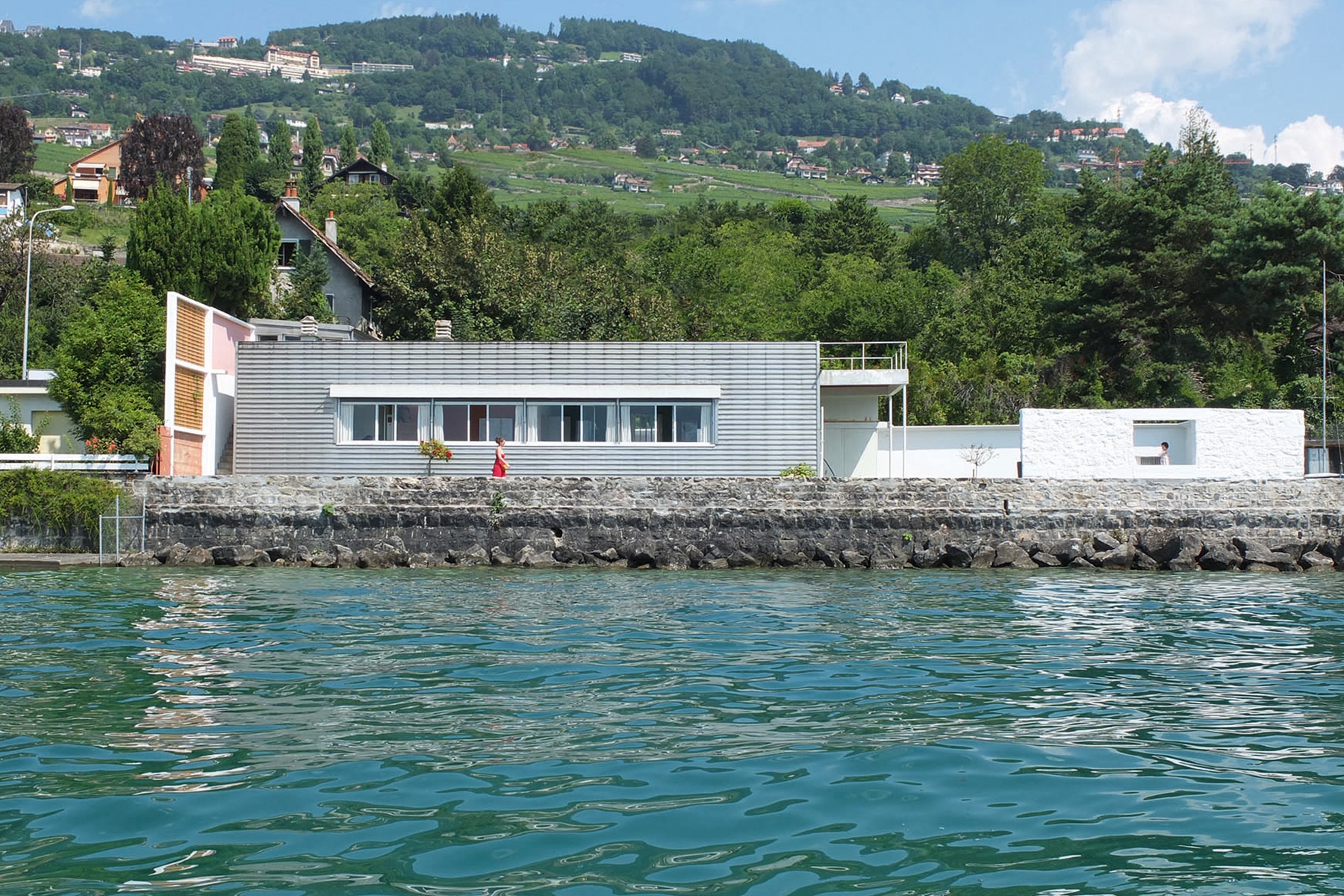 Et voici "Time Machine" à la Villa "Le Lac" Le Corbusier de Corseaux
